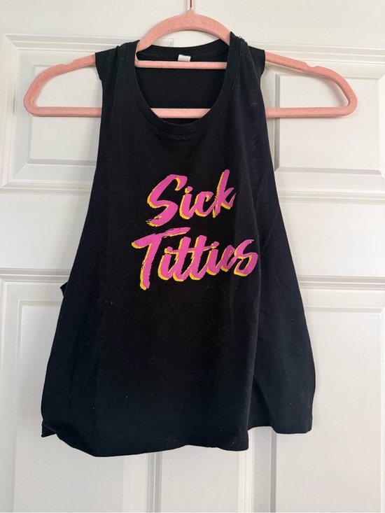 Tops - Sick T*tties Tank